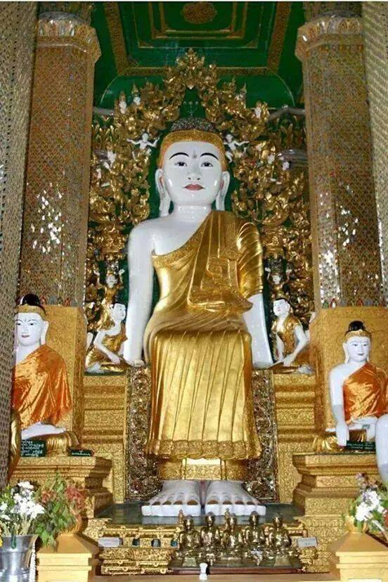 Kyaik Mayaw seated buddha